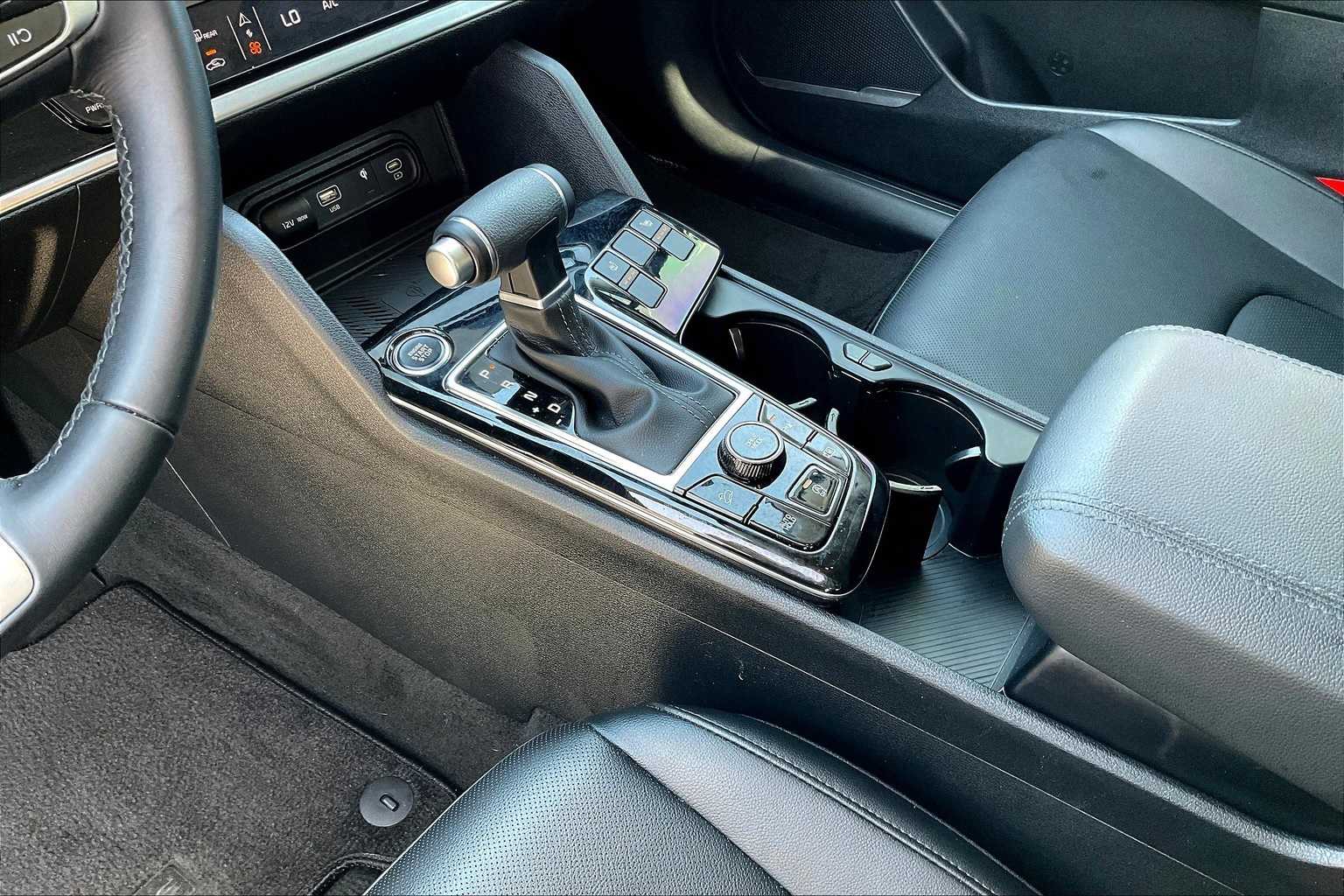 Thumbnail: 2025 Kia Sportage - 15