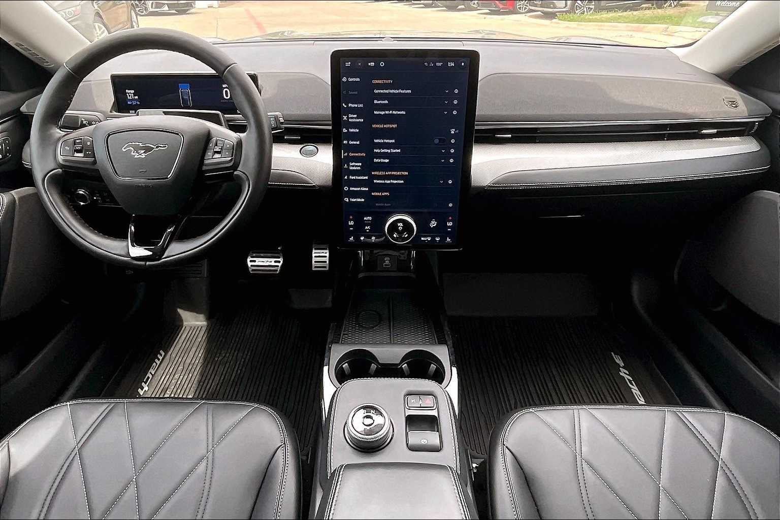 Thumbnail: 2022 Ford Mustang Mach-E - 9