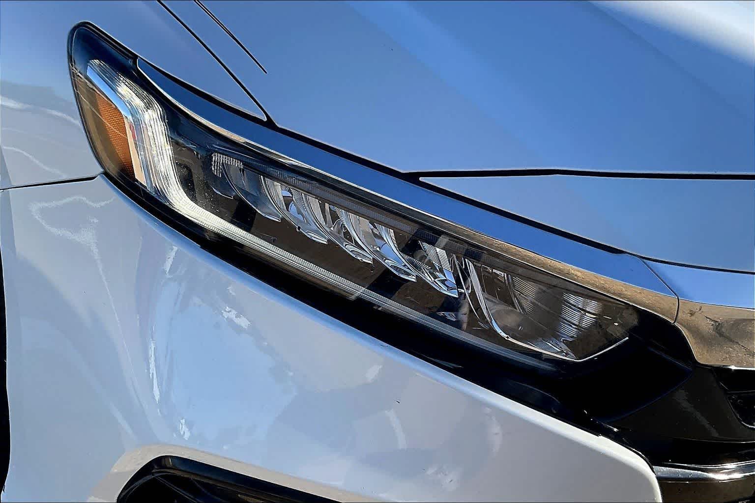 Thumbnail: 2018 Honda Accord - 31