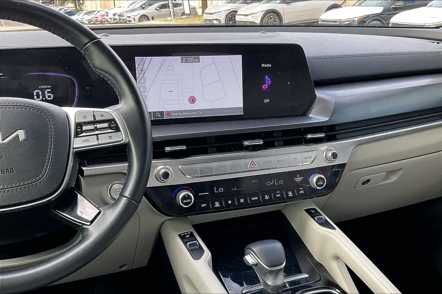 Thumbnail: 2024 Kia Telluride - 14