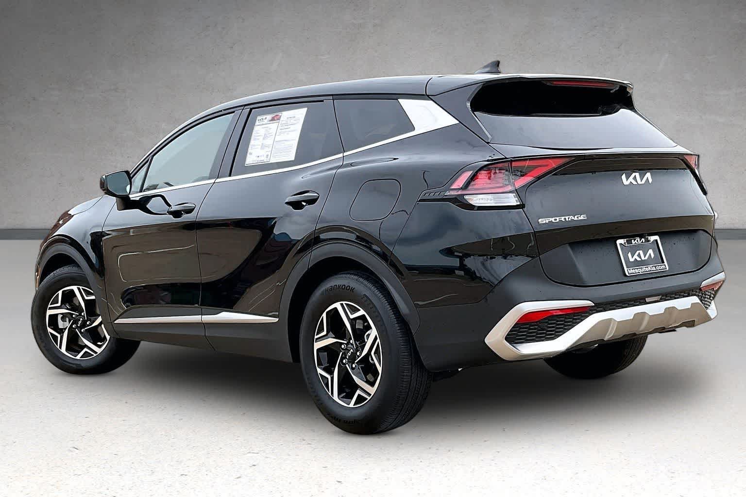 Thumbnail: 2025 Kia Sportage - 4