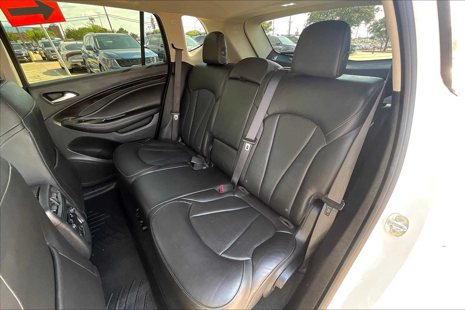 Thumbnail: 2020 Buick Envision - 28