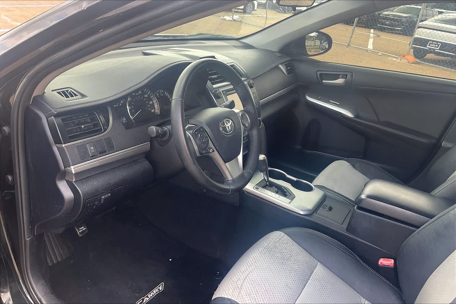 Thumbnail: 2014 Toyota Camry - 2
