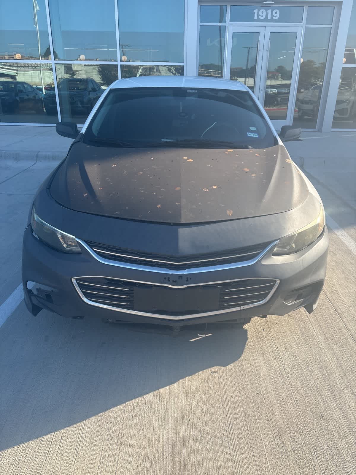 Thumbnail: 2018 Chevrolet Malibu - 2