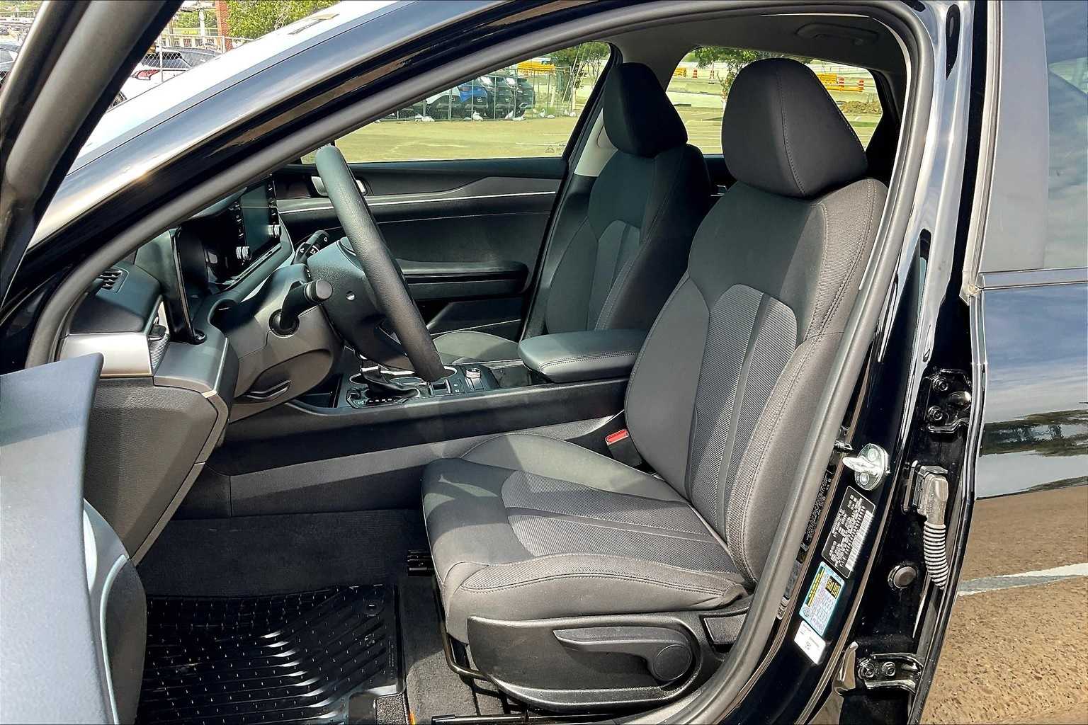 Thumbnail: 2024 Kia K5 - 10