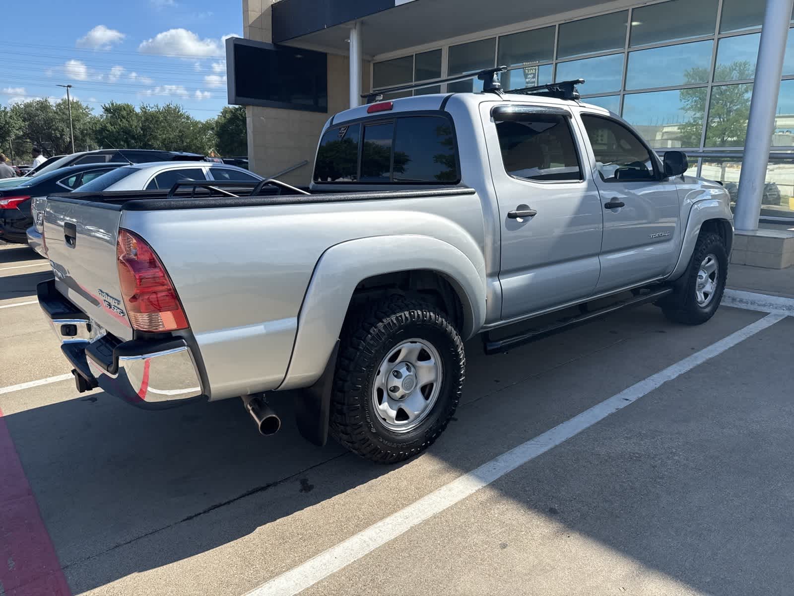 Thumbnail: 2006 Toyota Tacoma - 4
