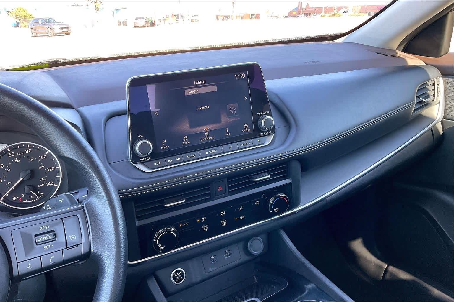 Thumbnail: 2023 Nissan Rogue - 14