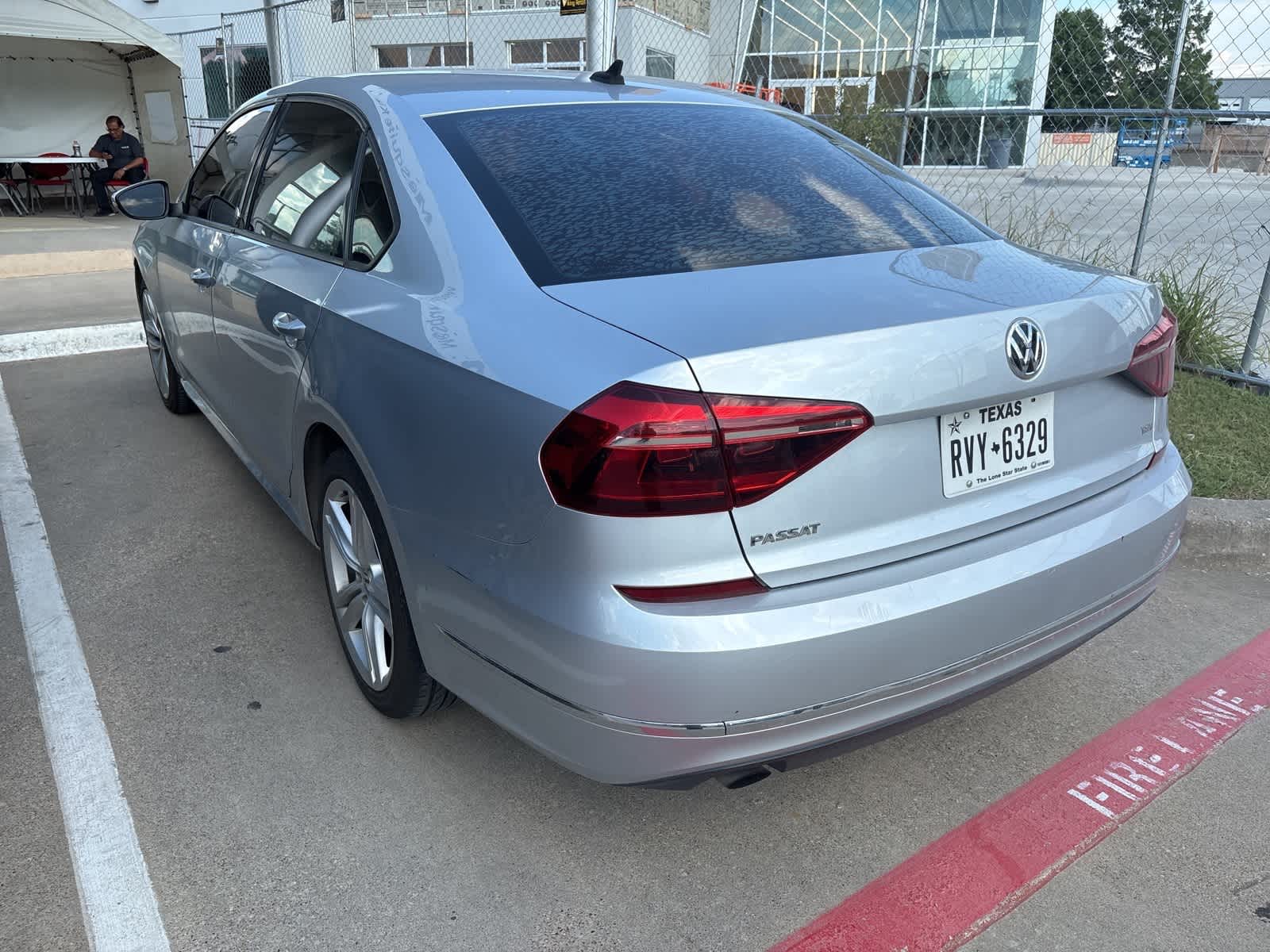 Thumbnail: 2019 Volkswagen Passat - 6