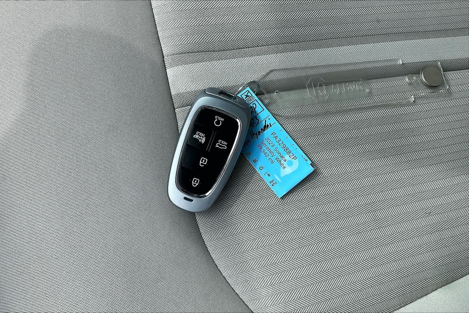 Thumbnail: 2023 Hyundai Sonata - 19