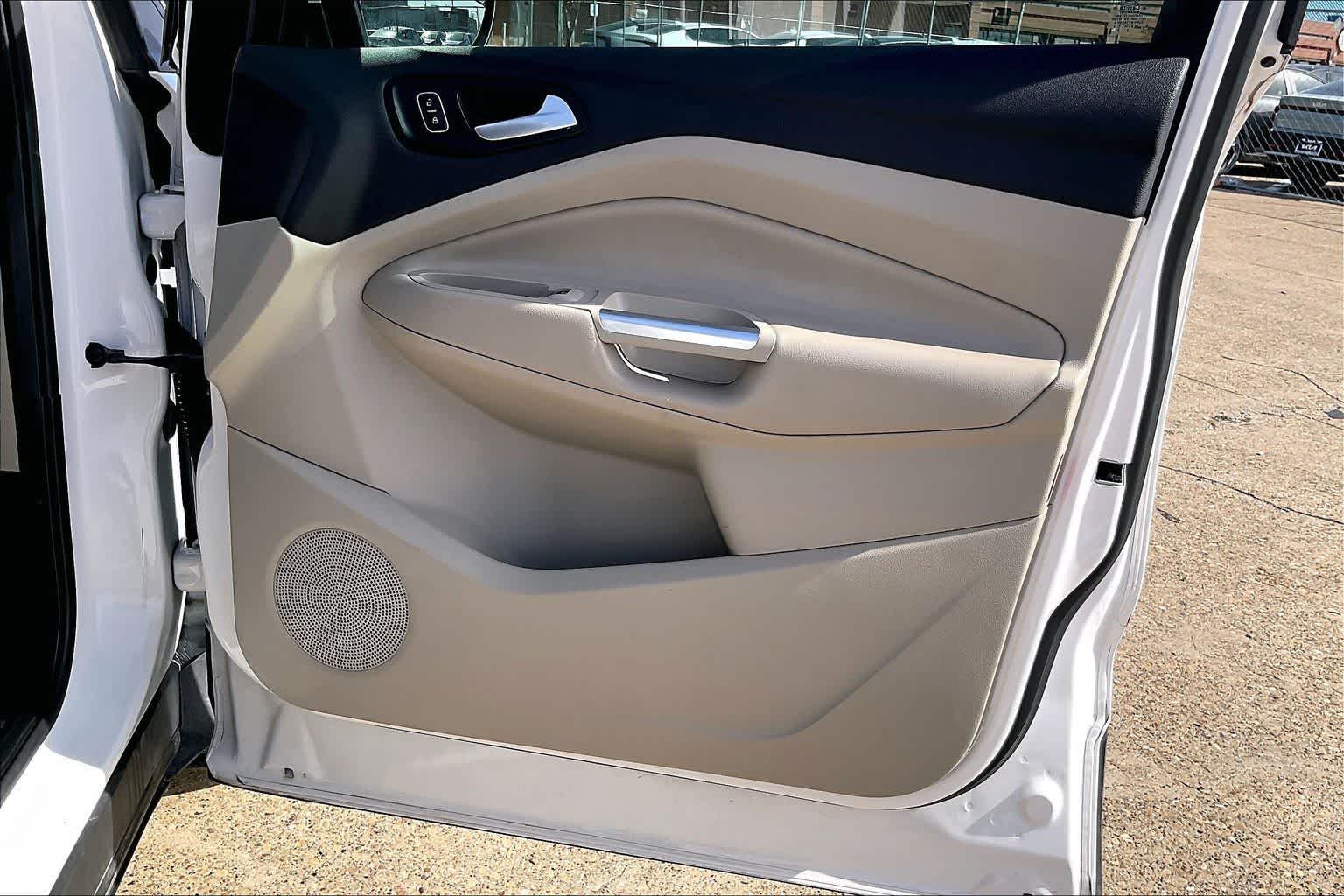 Thumbnail: 2019 Ford Escape - 28