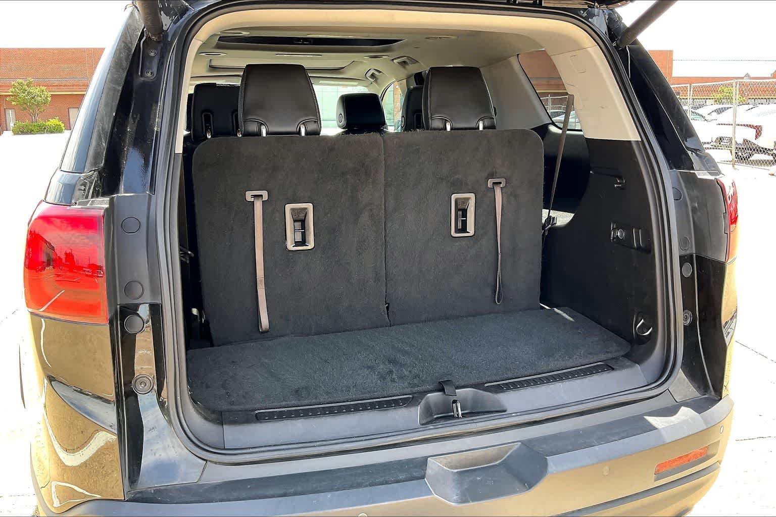 Thumbnail: 2019 GMC Acadia - 18
