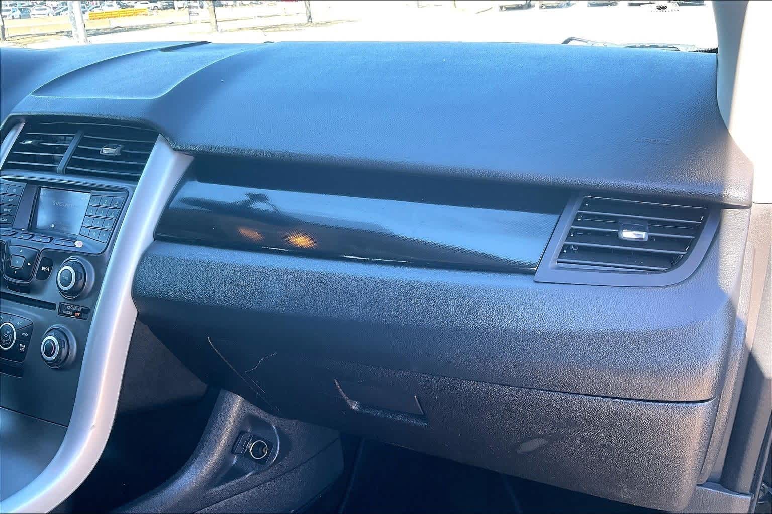 Thumbnail: 2014 Ford Edge - 22