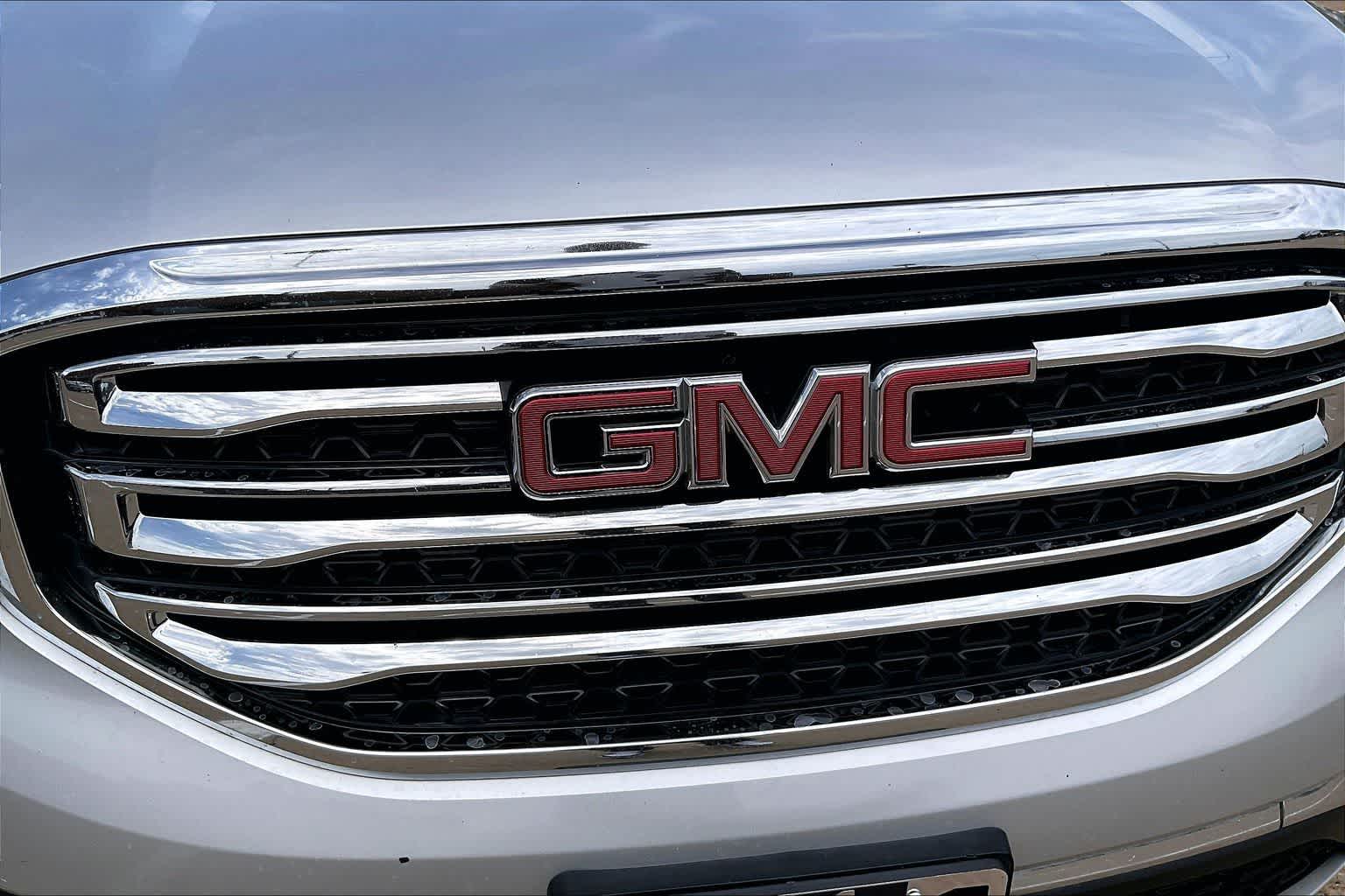 Thumbnail: 2018 GMC Acadia - 31