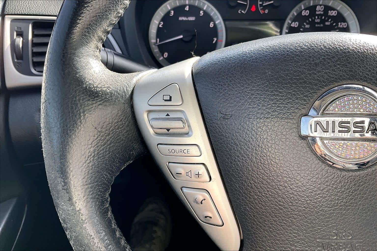 Thumbnail: 2015 Nissan Sentra - 24