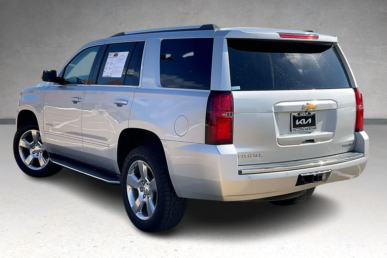 Thumbnail: 2019 Chevrolet Tahoe - 4