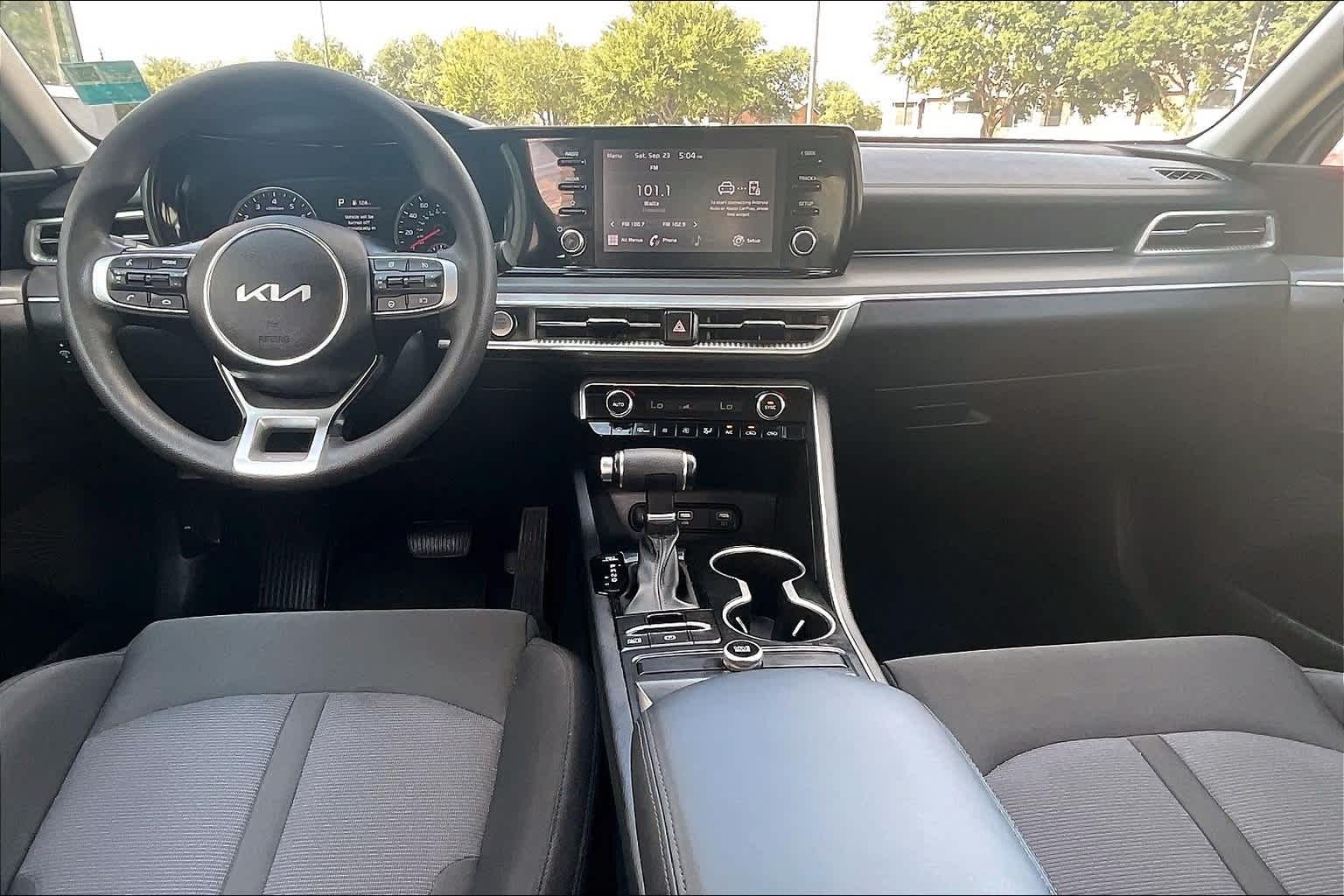 Thumbnail: 2022 Kia K5 - 10