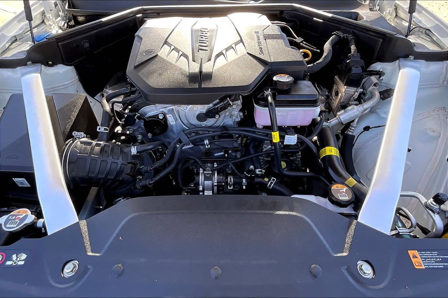 Thumbnail: 2023 Kia Stinger - 9