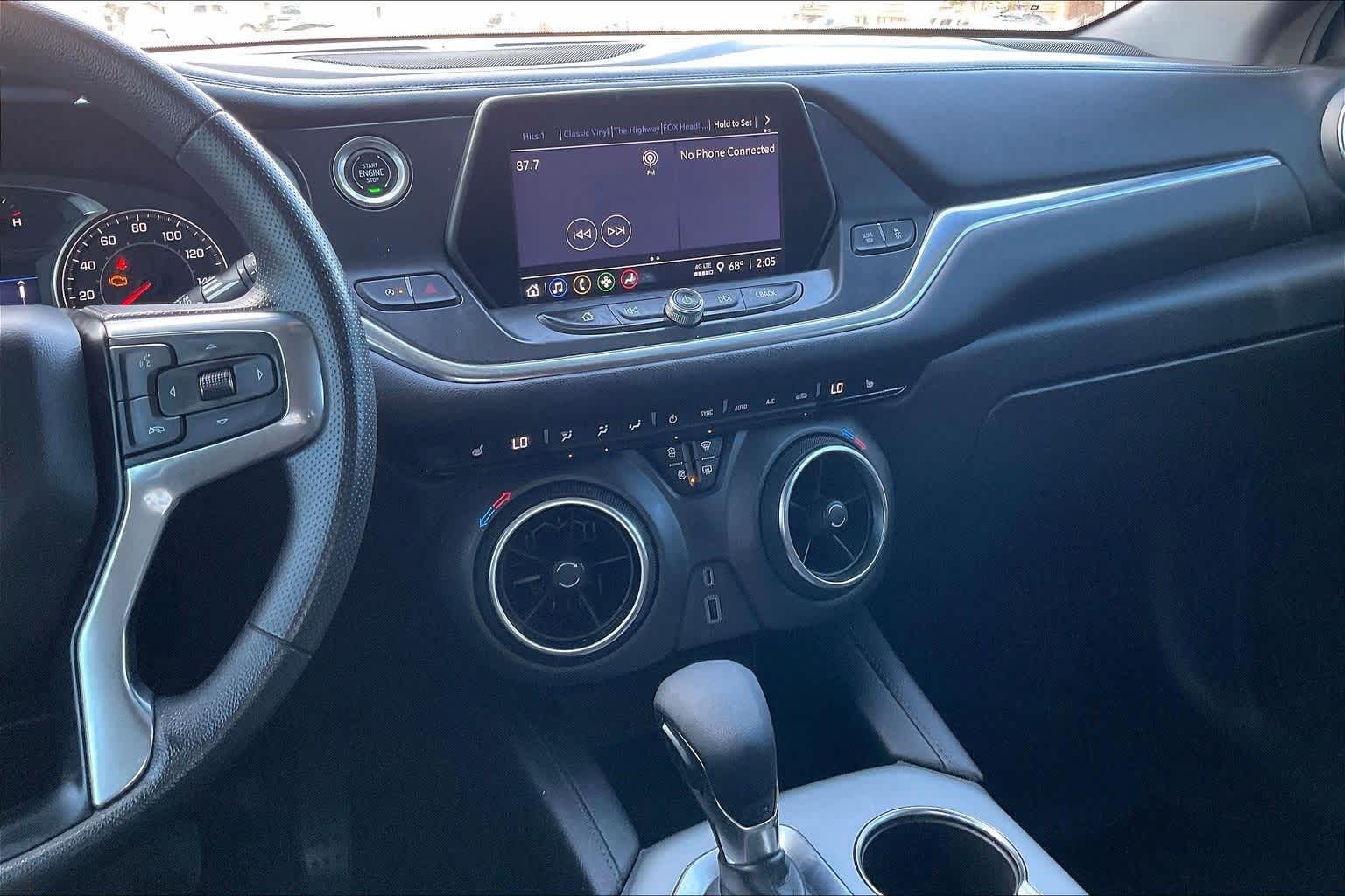 Thumbnail: 2022 Chevrolet Blazer - 14