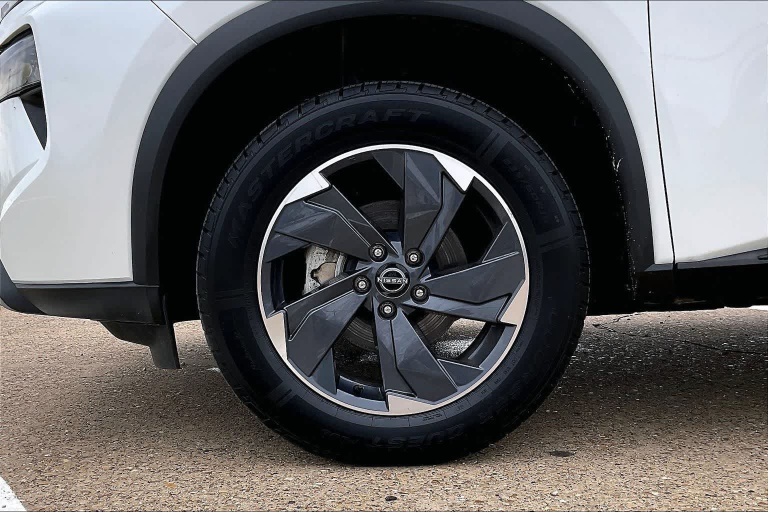 Thumbnail: 2024 Nissan Rogue - 8