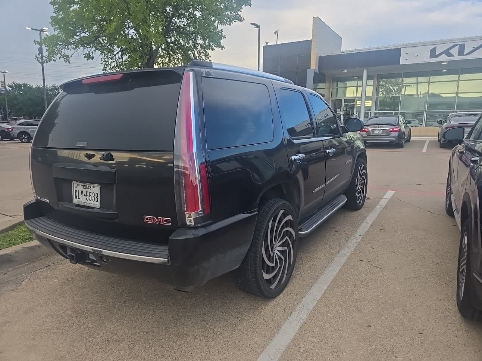 Thumbnail: 2008 GMC Yukon - 5