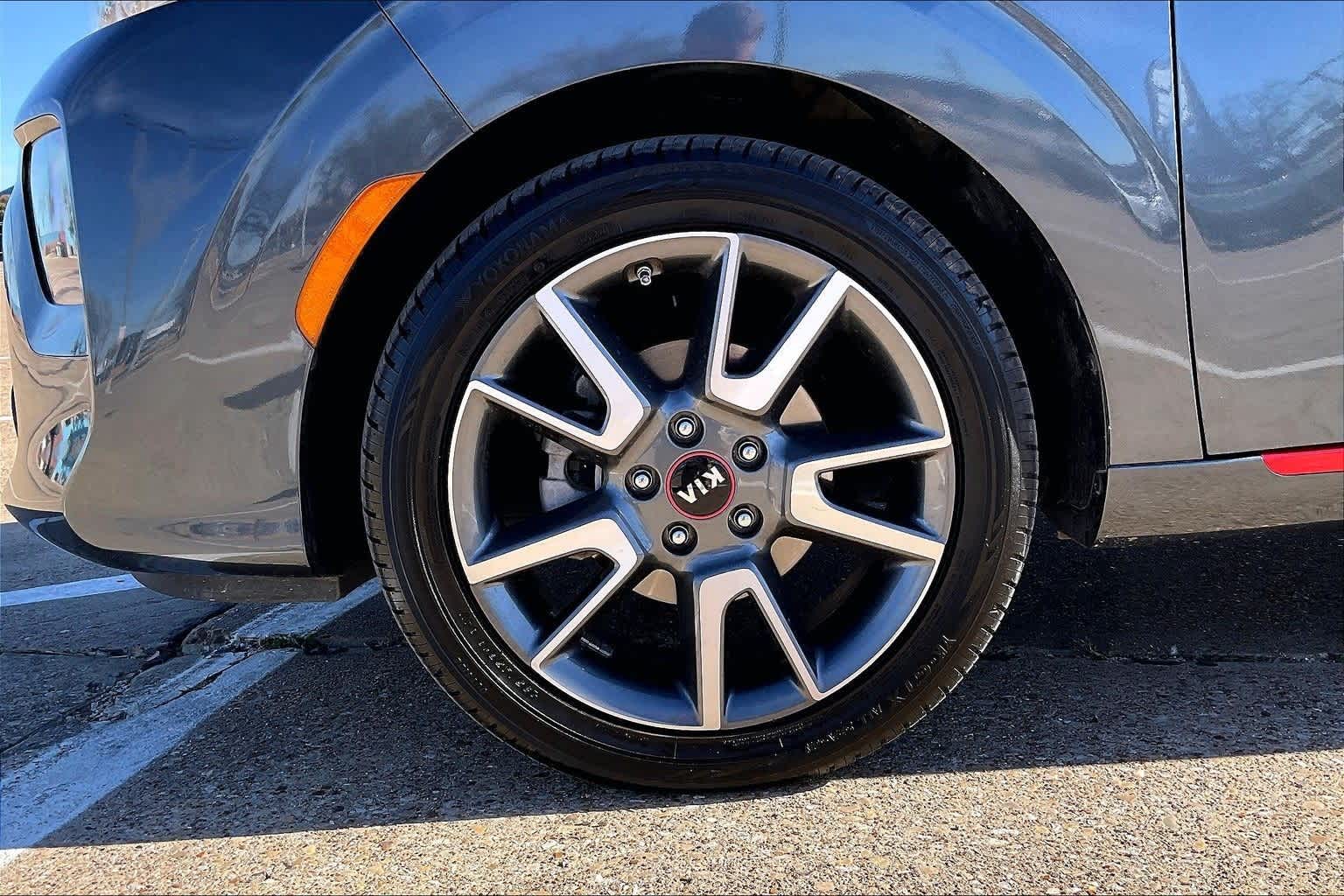 Thumbnail: 2020 Kia Soul - 7