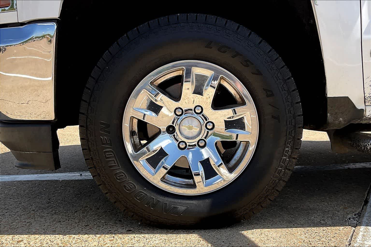 Thumbnail: 2018 Chevrolet Silverado 1500 - 8