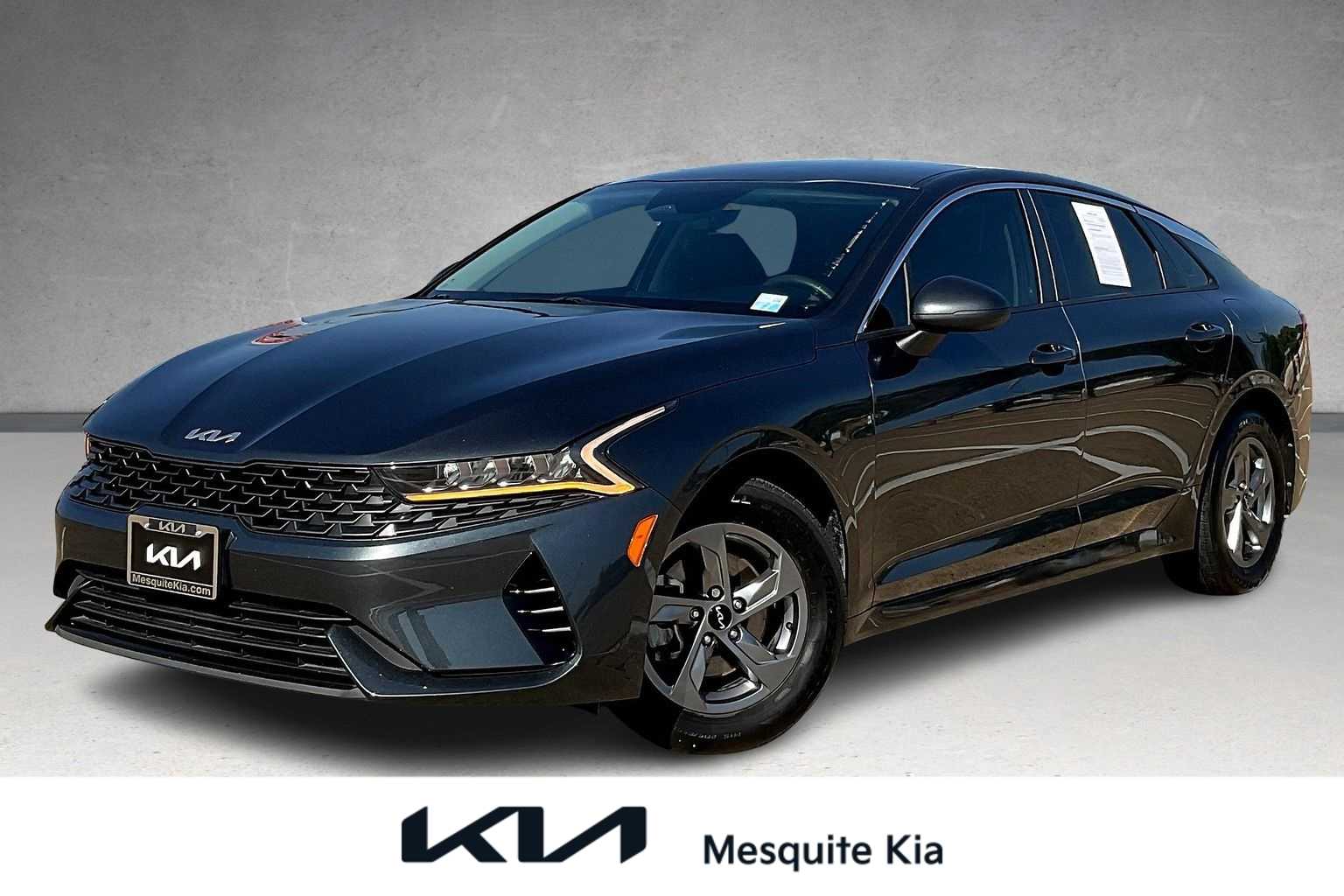 Thumbnail: 2023 Kia K5 - 1