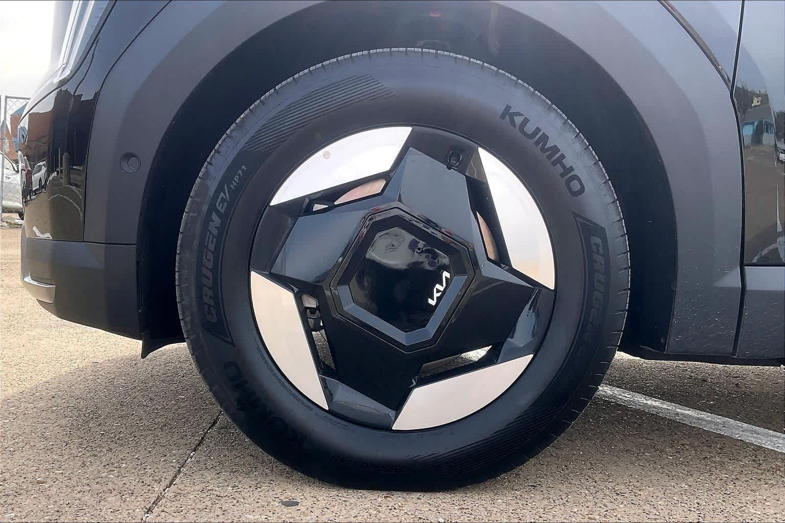 Thumbnail: 2026 Kia EV9 - 7