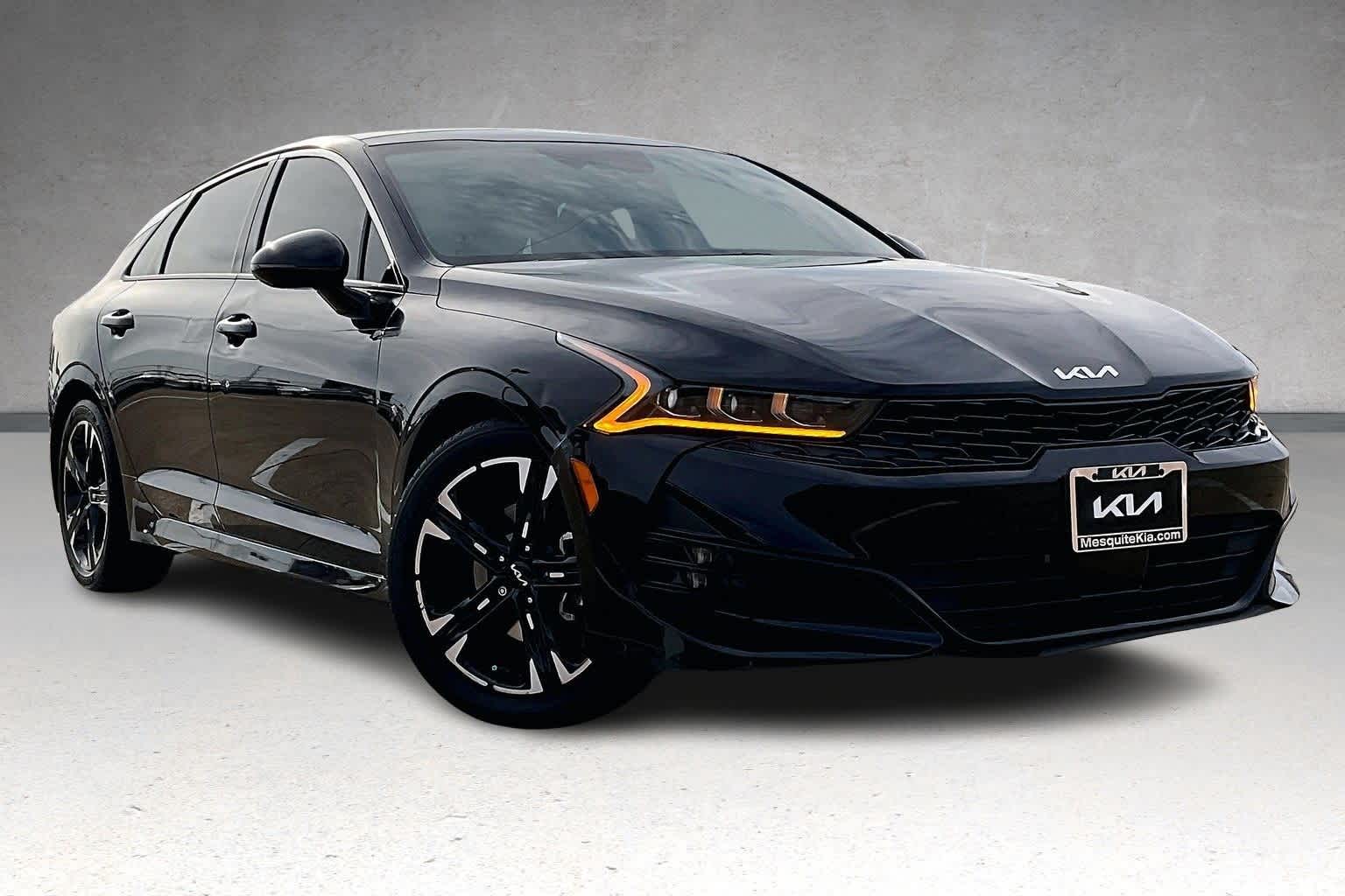 Thumbnail: 2022 Kia K5 - 21