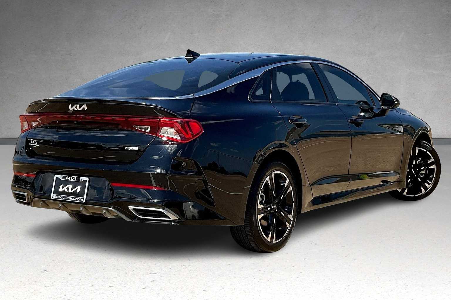 Thumbnail: 2023 Kia K5 - 22