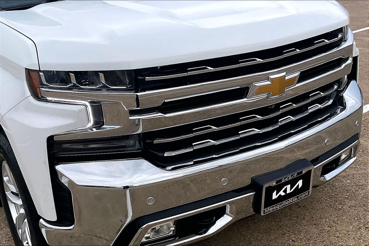 Thumbnail: 2021 Chevrolet Silverado 1500 - 32
