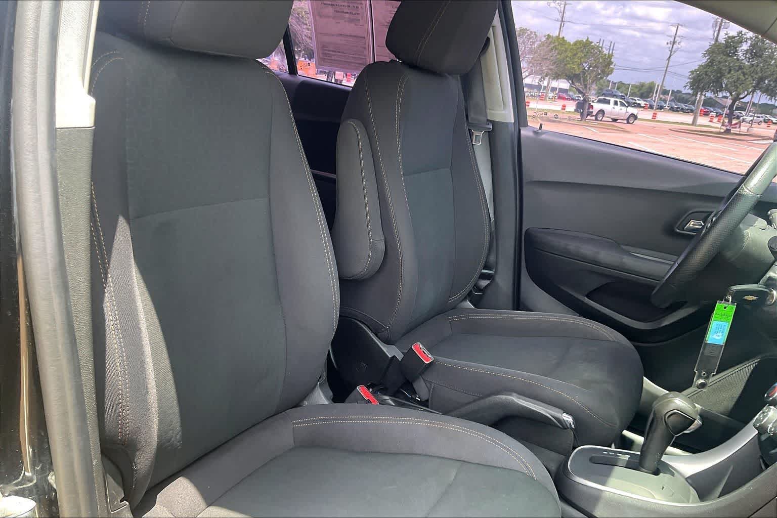 Thumbnail: 2019 Chevrolet Trax - 11