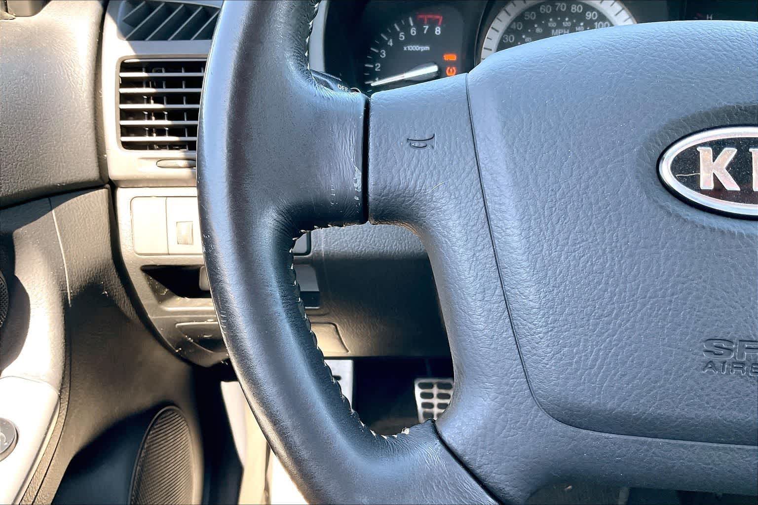 Thumbnail: 2008 Kia Spectra5 - 23