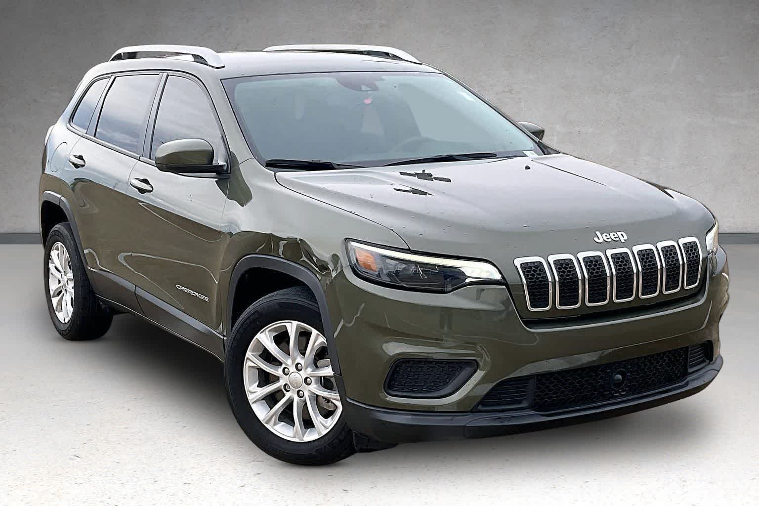 Thumbnail: 2021 Jeep Cherokee - 21