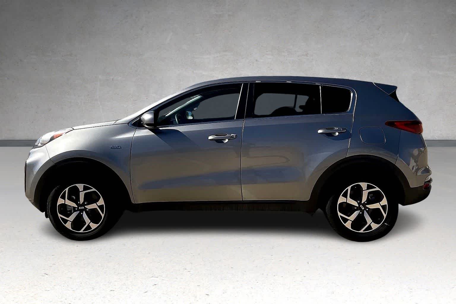 Thumbnail: 2021 Kia Sportage - 3