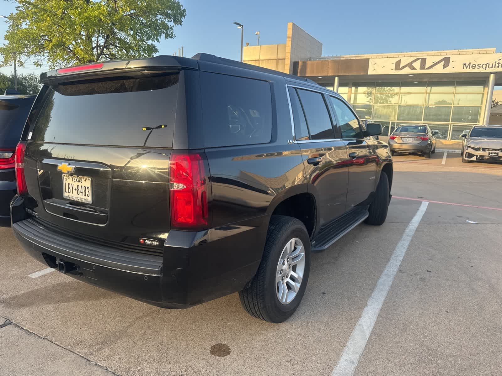 Thumbnail: 2016 Chevrolet Tahoe - 4