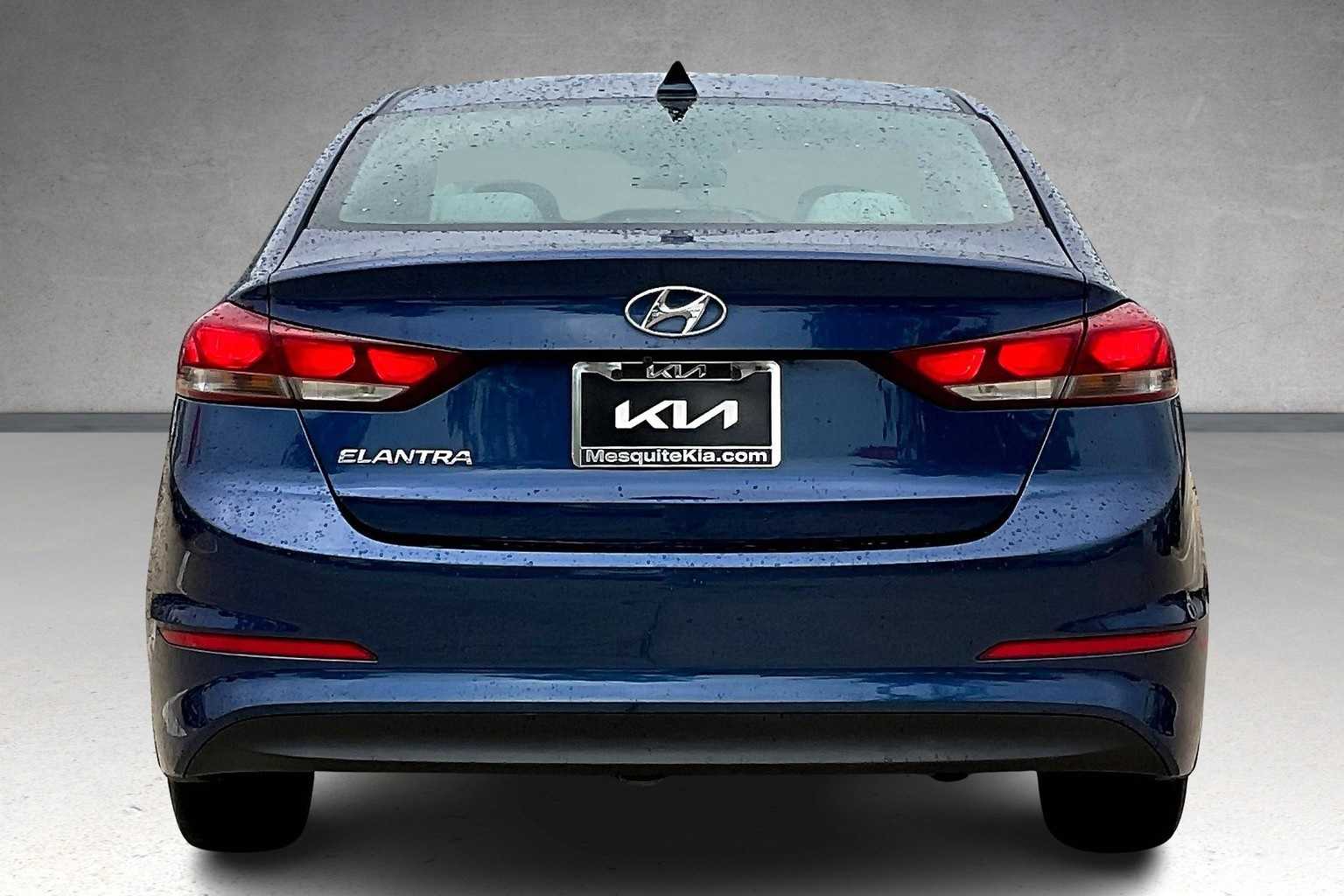 Thumbnail: 2017 Hyundai Elantra - 5