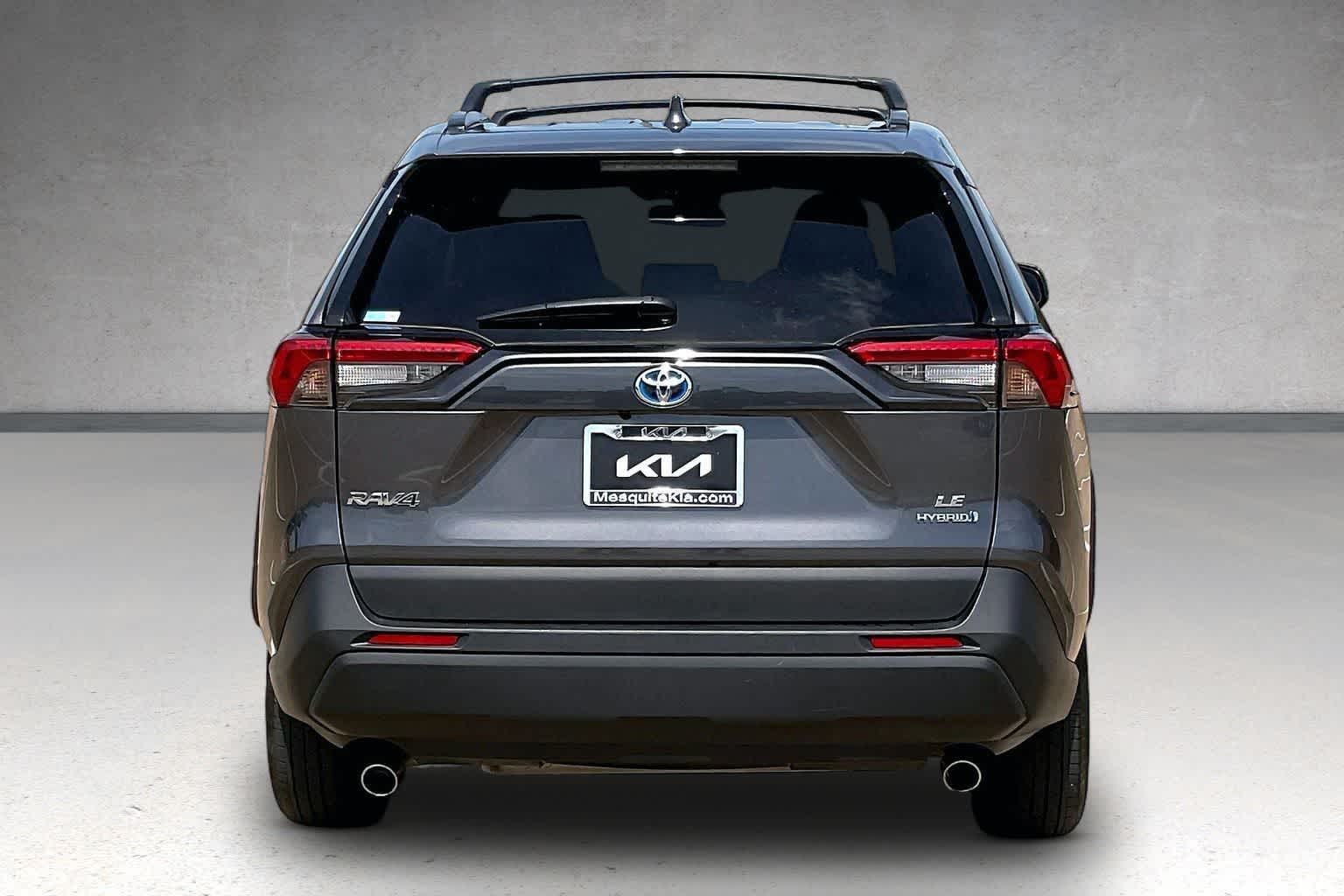 Thumbnail: 2022 Toyota RAV4 - 5