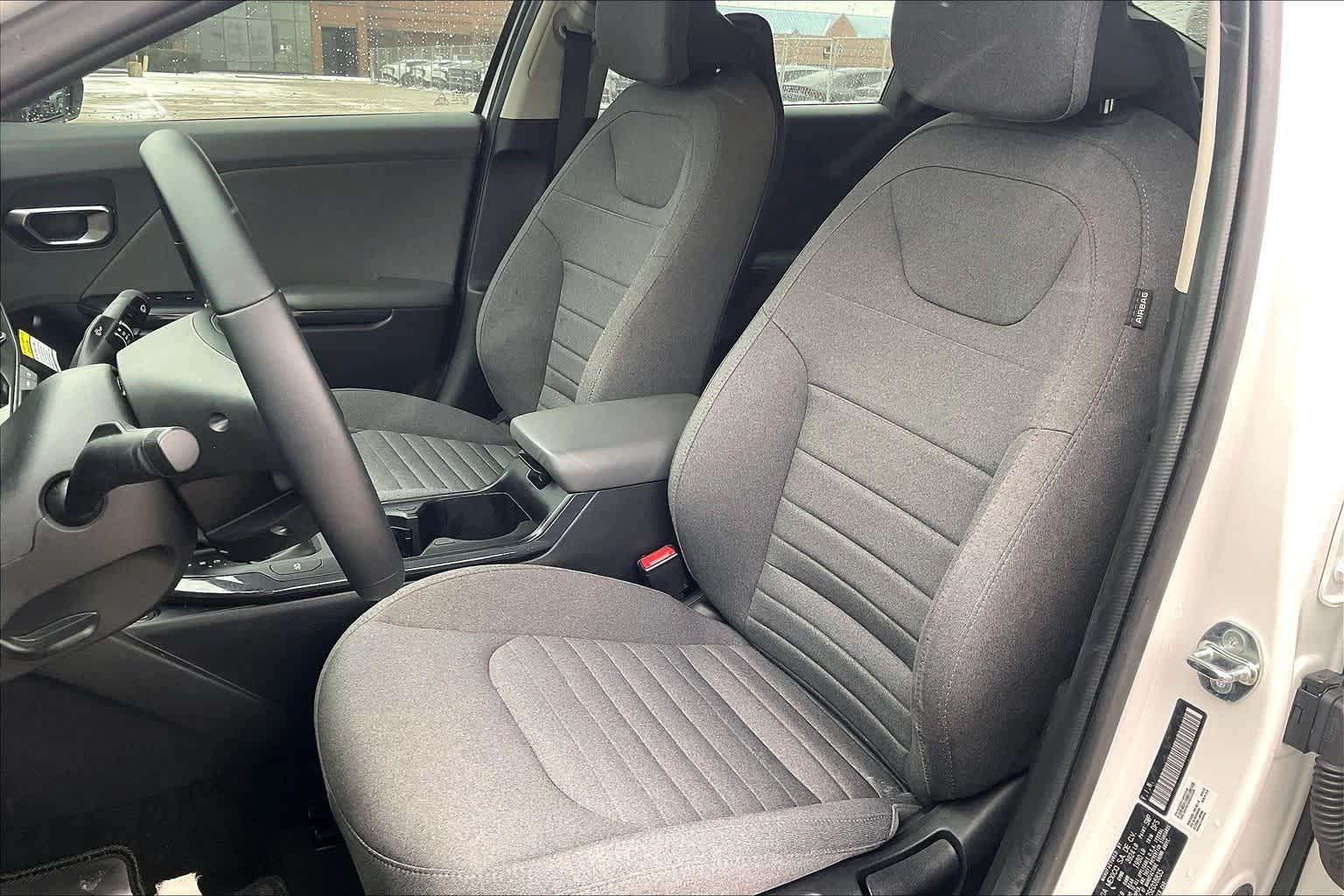 Thumbnail: 2025 Kia K4 - 10