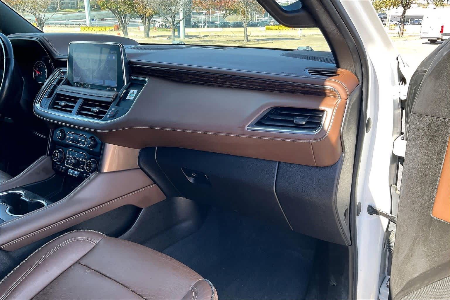 Thumbnail: 2021 Chevrolet Suburban - 22