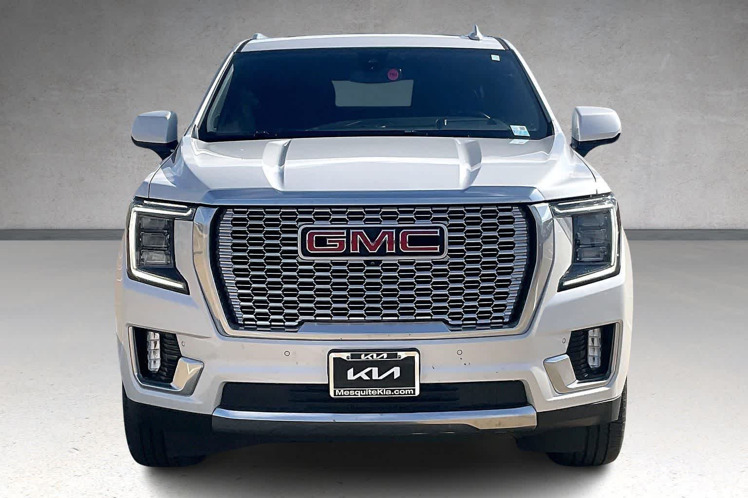 Thumbnail: 2022 GMC Yukon XL - 6