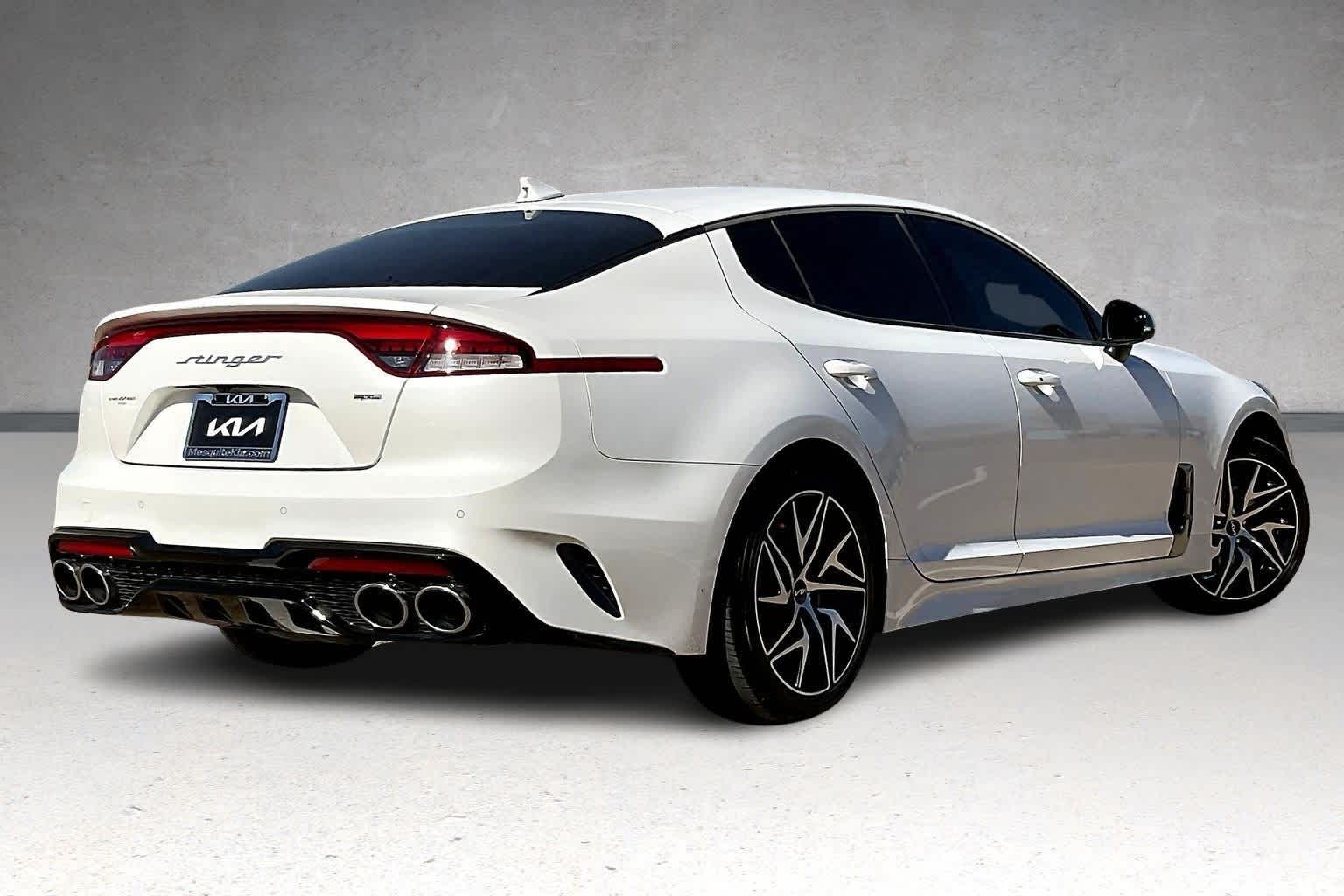 Thumbnail: 2023 Kia Stinger - 22