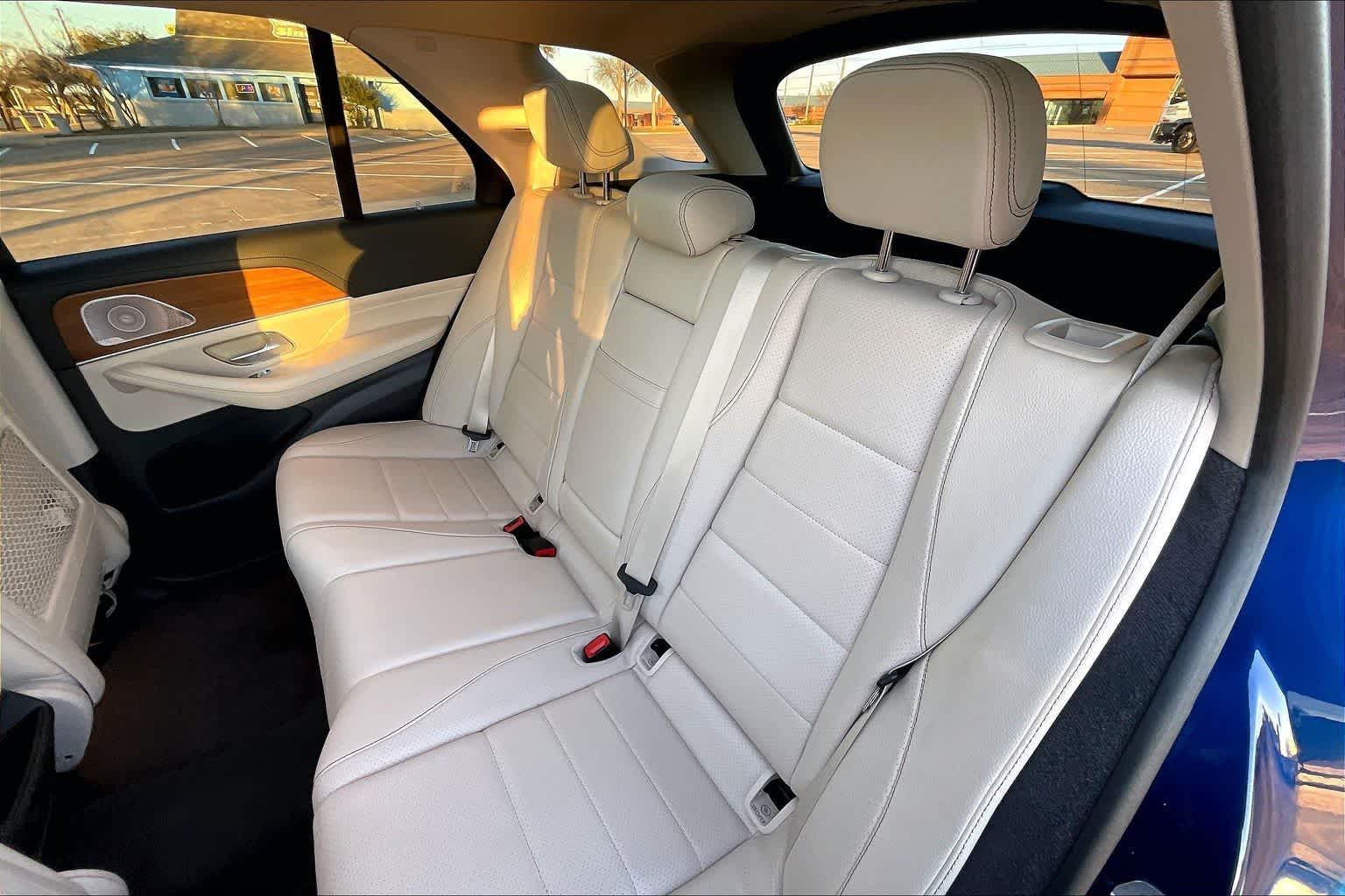 Thumbnail: 2020 Mercedes-Benz GLE - 28