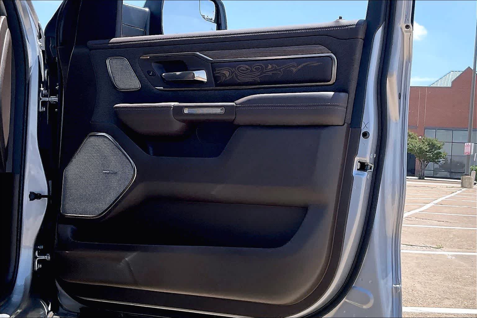 Thumbnail: 2025 RAM 1500 - 28