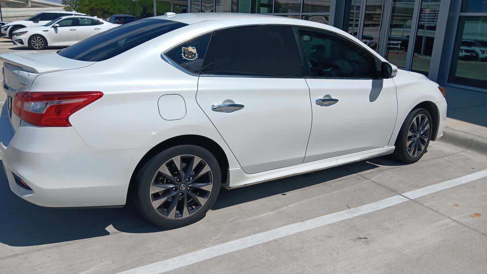 Thumbnail: 2016 Nissan Sentra - 3