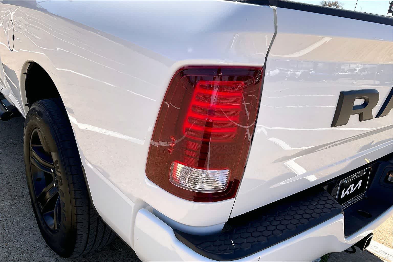 Thumbnail: 2018 RAM 1500 - 31