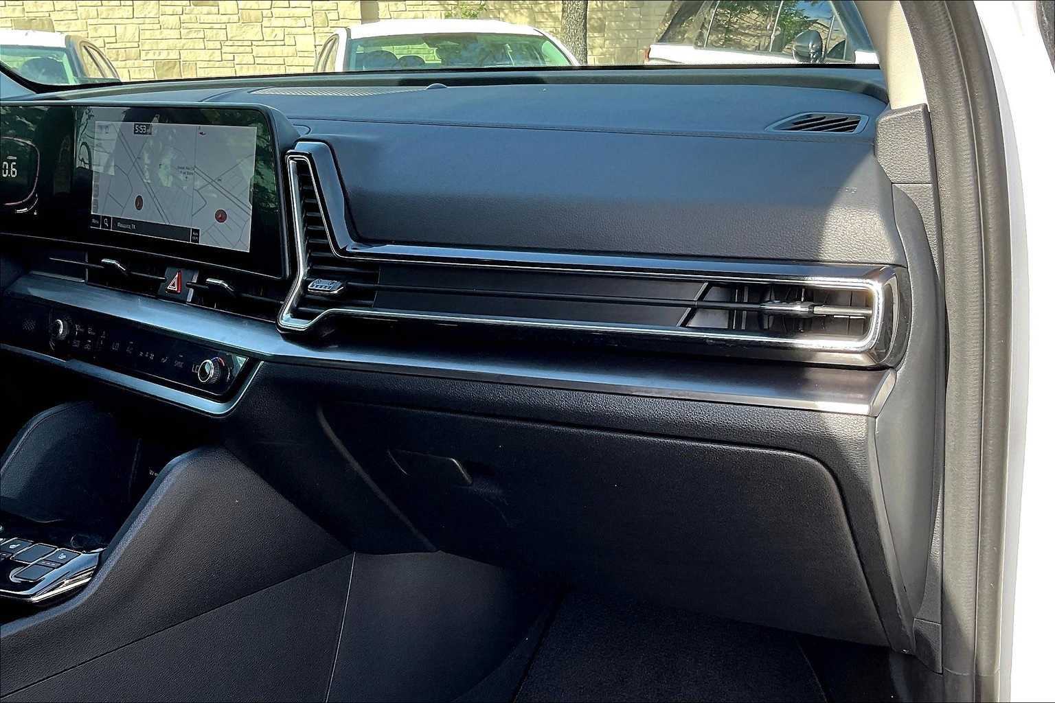 Thumbnail: 2025 Kia Sportage - 22