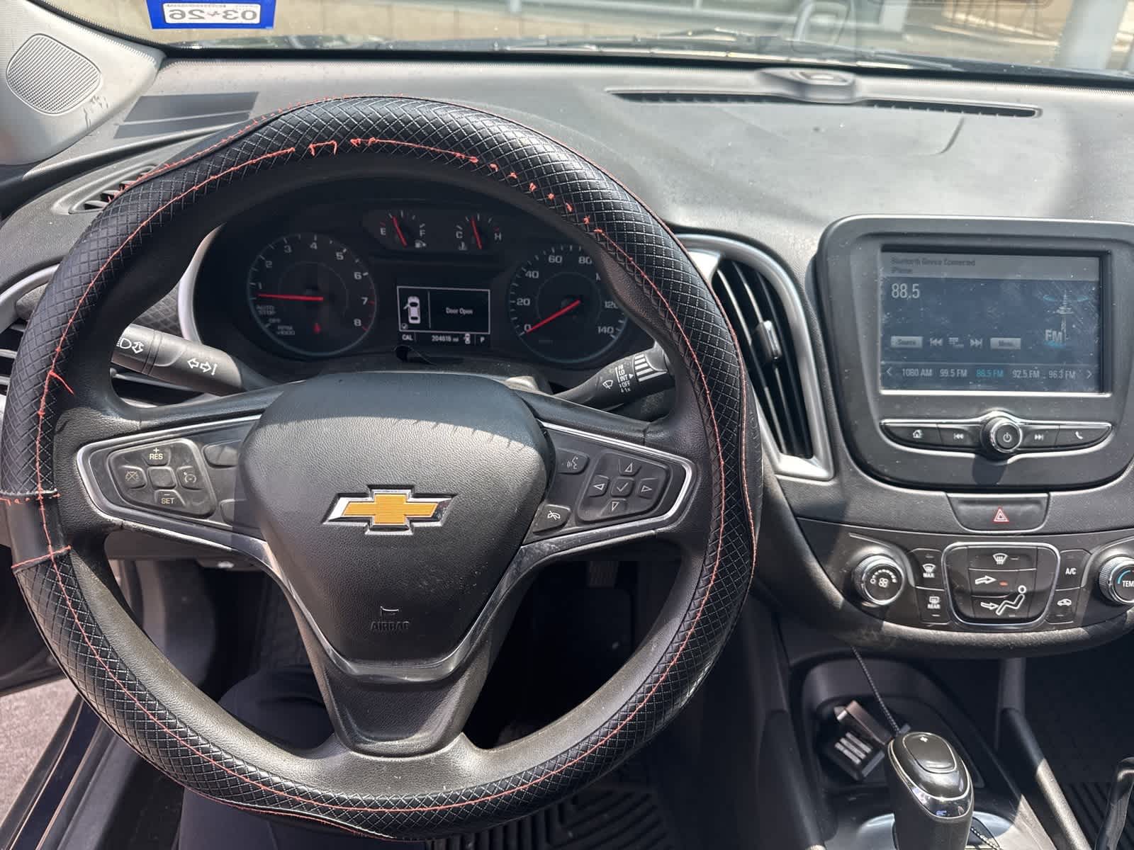 Thumbnail: 2016 Chevrolet Malibu - 6