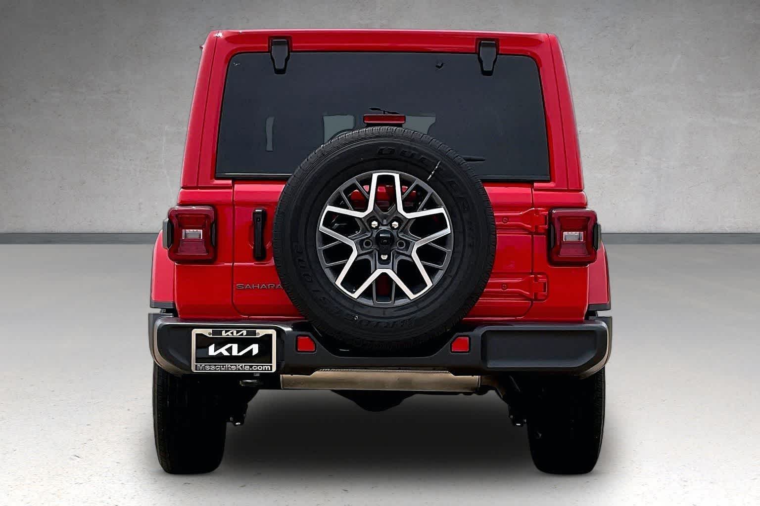 Thumbnail: 2025 Jeep Wrangler - 5