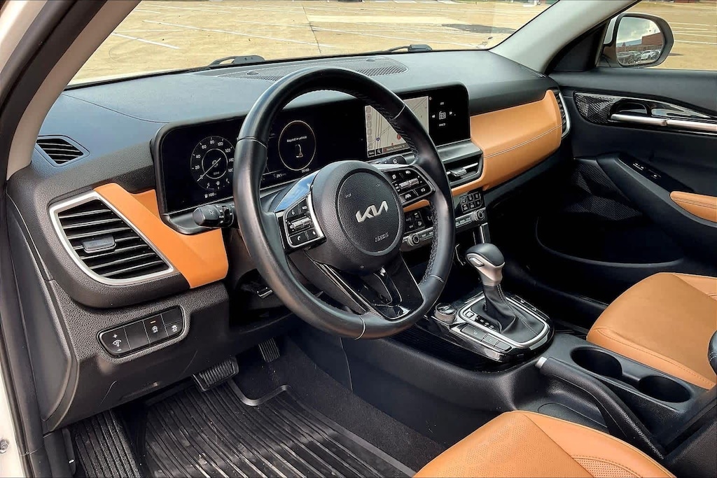 Certified 2024 Kia Seltos EX SUV